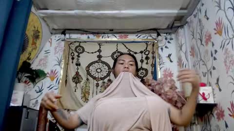 SARAHEYHEYHUGECOCK online show from 12.20.25