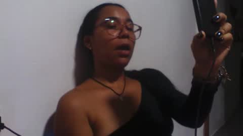 analia online show from 09.13.25