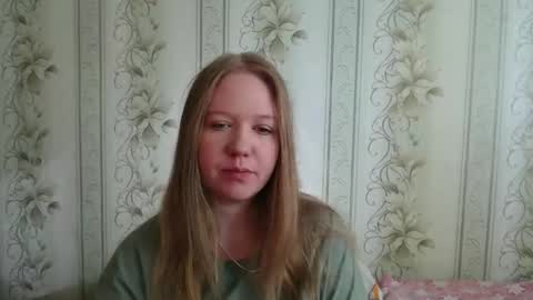 Snapshot of alya764770 chatting on 05.19.26 alya764770 online show from 05.19.26