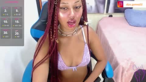 Snapshot of alya_gomez chatting on 12.26.24 online show from 12.26.24