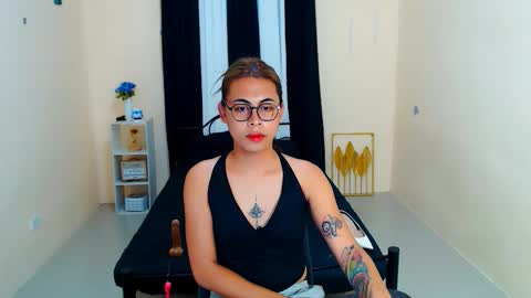 alyannarose online show from 09.27.25