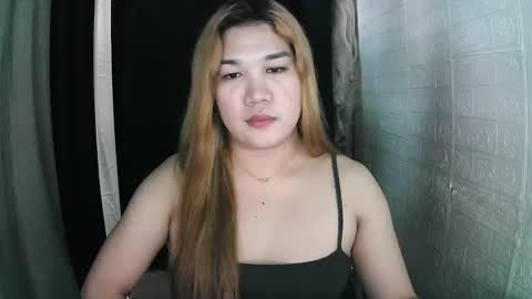 ALYONAAA online show from 10.12.25