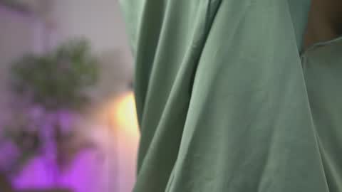 Snapshot of alyonaqueen_ chatting on 02.02.26 Alyona online show from 02.02.26