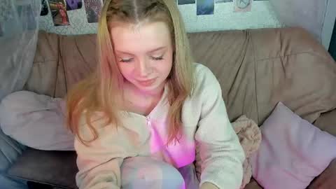 Snapshot of alysameow chatting on 05.27.26 Alysa 7GMT online show from 05.27.26