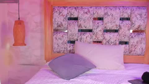 Snapshot of alysha_demberr chatting on 02.09.25 alysha_demberr online show from 02.09.25