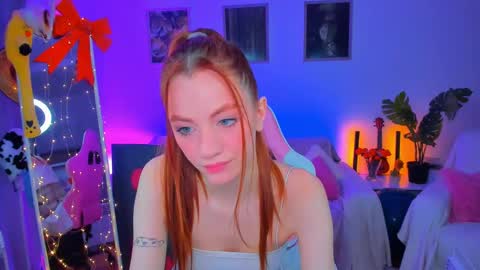 Snapshot of alyssa_smitt chatting on 01.19.25 alyssa_smitt online show from 01.19.25