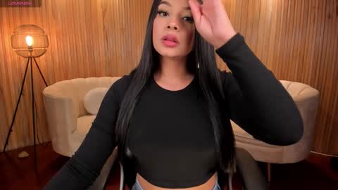 Snapshot of alyssadean_ chatting on 10.17.25 Aly online show from 10.17.25