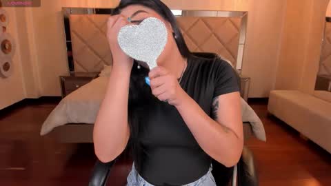 Snapshot of alyssadean_ chatting on 02.03.26 Aly online show from 02.03.26