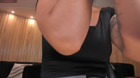 Snapshot of alyssadean_ chatting on 03.27.26 Aly online show from 03.27.26