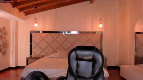 Snapshot of alyssadean_ chatting on 04.04.26 Aly online show from 04.04.26