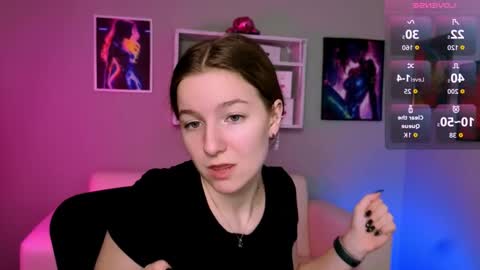 Snapshot of alyssamoan chatting on 12.01.25 alyssamoan online show from 12.01.25