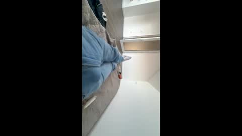 alzuhki online show from 11.02.25