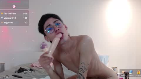 Amad Passer x guests   Independent model online show from 12.31.24