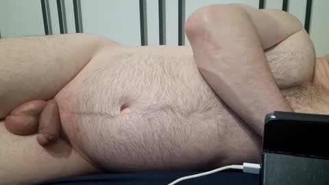 Snapshot of amadeusz chatting on 12.28.24 amadeusz online show from 12.28.24