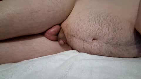 Snapshot of amadeusz chatting on 12.29.24 amadeusz online show from 12.29.24