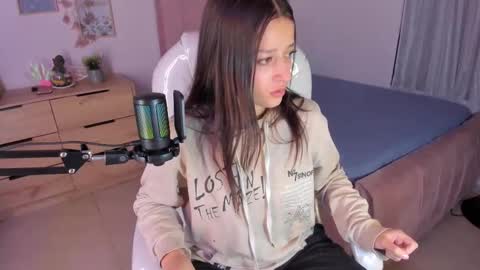 B I A N C A online show from 02.19.25