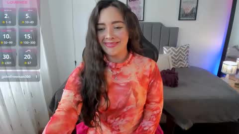 Hi Im AmaiaHelp me reach 100 likes online show from 10.10.25