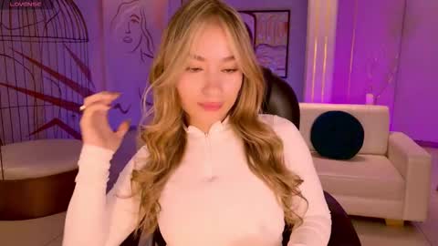 Amaia Haywood online show from 12.20.25