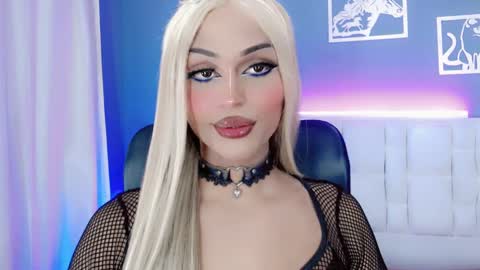 amal_baddel_ online show from 01.15.25