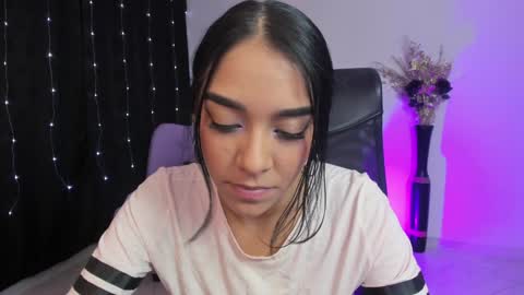 Amalia cruss online show from 12.14.24