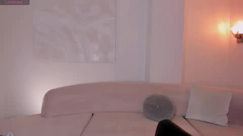 Snapshot of amalia_cruss chatting on 04.21.26 Amalia cruss online show from 04.21.26
