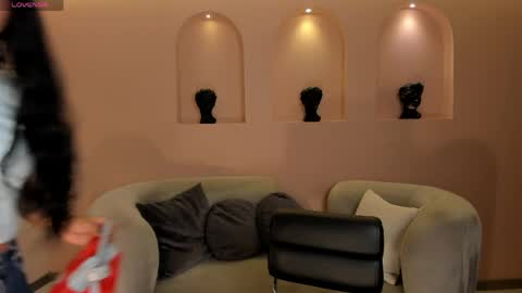Snapshot of amalia_cruss chatting on 04.28.26 Amalia cruss online show from 04.28.26