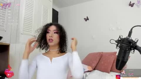 Amalia    Ig online show from 04.12.26