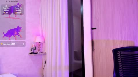 Luisa online show from 01.23.25