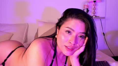 Luisa online show from 02.22.25