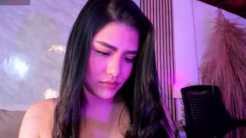 Luisa online show from 09.30.25