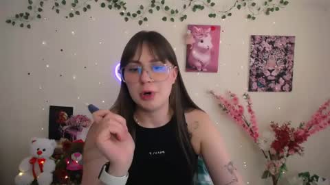 Snapshot of amanda_bright_ chatting on 05.21.26 amanda_bright_ online show from 05.21.26
