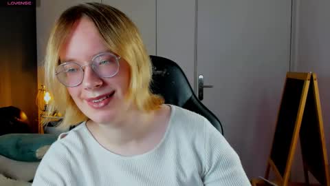 Hi im Amanda online show from 11.19.25