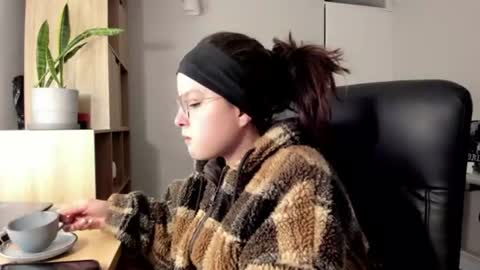Snapshot of amanda_callum_ chatting on 07.03.26 Katha online show from 07.03.26