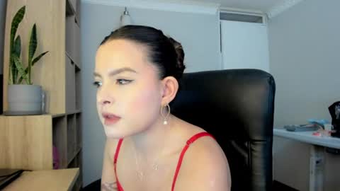 Snapshot of amanda_callum_ chatting on 07.16.26 Katha online show from 07.16.26