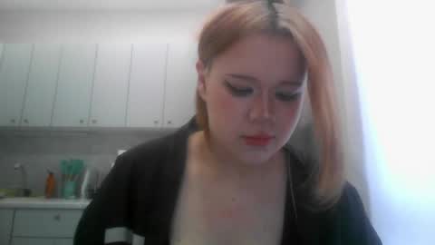 Snapshot of amanda_mia chatting on 05.29.26 amanda_mia online show from 05.29.26