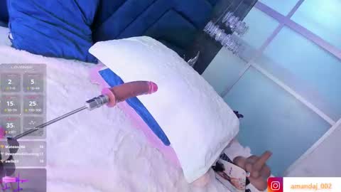 amandajoness  online show from 02.13.25