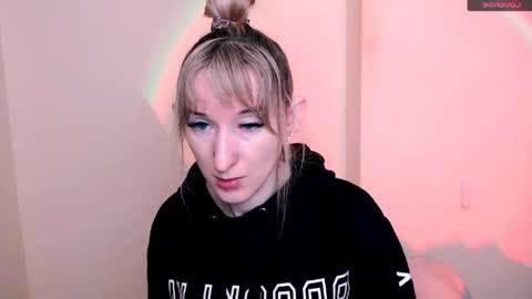 Snapshot of amandasentin chatting on 04.21.26 Amanda online show from 04.21.26