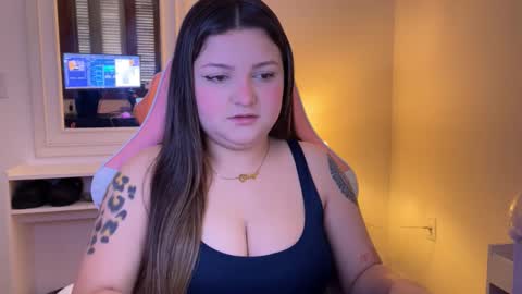 Snapshot of amandhaaa chatting on 09.16.25 Amandha online show from 09.16.25