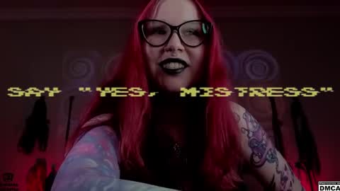 Goddess Amanita online show from 02.04.25