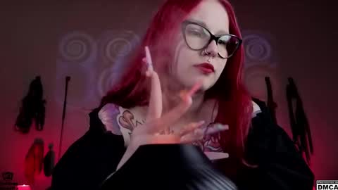 Goddess Amanita online show from 02.05.25