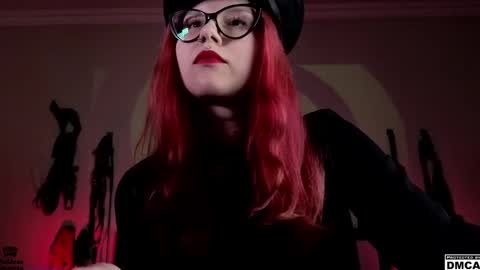 Goddess Amanita online show from 03.05.25