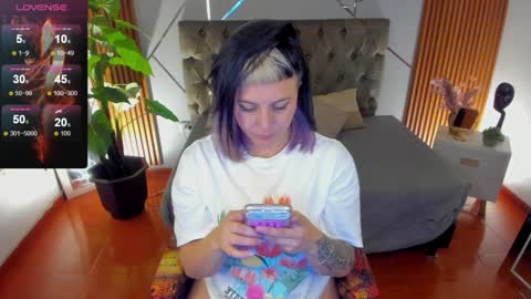 Amapola online show from 12.31.24