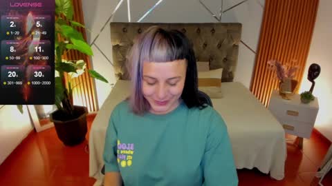 Amapola online show from 01.03.25