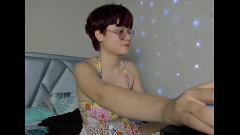 Amapola online show from 10.13.25