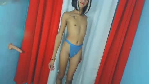 Snapshot of amara_fuck69 chatting on 02.20.25 amara_fuck69 online show from 02.20.25