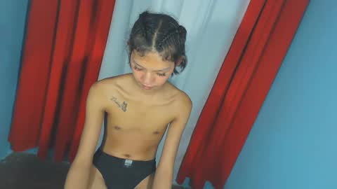 Snapshot of amara_fuck69 chatting on 02.21.25 amara_fuck69 online show from 02.21.25