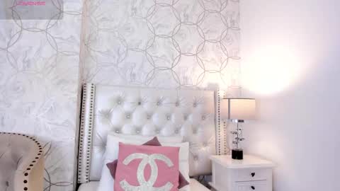 amara_rousse online show from 02.04.26