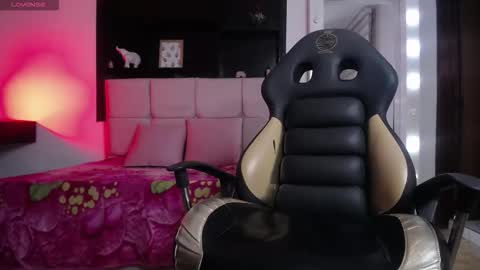 amara_sexy_ online show from 02.27.26