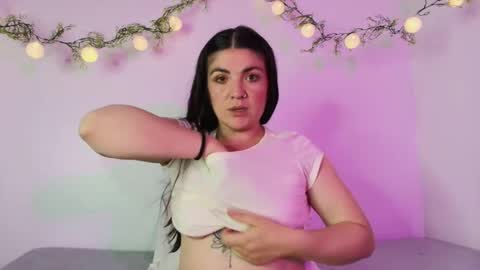 Amara Vega  online show from 01.10.26