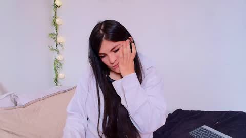Snapshot of amara_vega chatting on 06.03.26 Amara Vega online show from 06.03.26